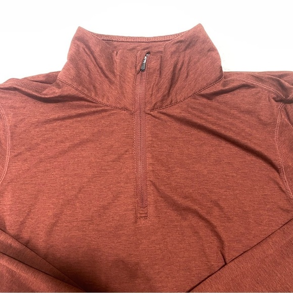 Vuori Women’s 1/4 Zip Pullover Size Medium Burnt Orange / Brown / Red - Picture 9 of 14